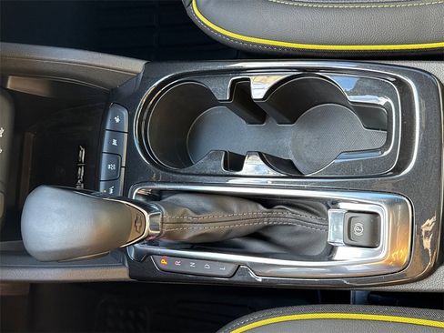 Used 2024 Chevrolet TrailBlazer ACTIV w/ Convenience Package image 31