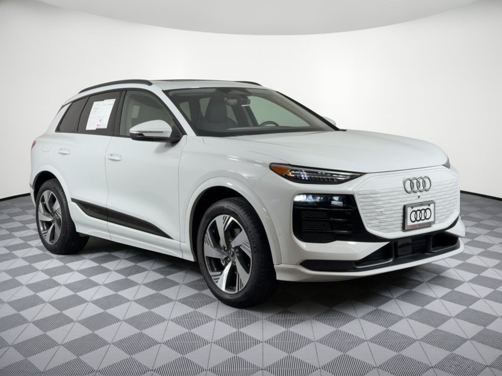 Certified 2025 Audi Q6 e-tron Premium Plus w/ Premium Plus AWD/4WD image 7