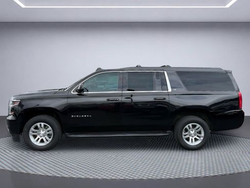 Used 2019 Chevrolet Suburban LT AWD/4WD image 3