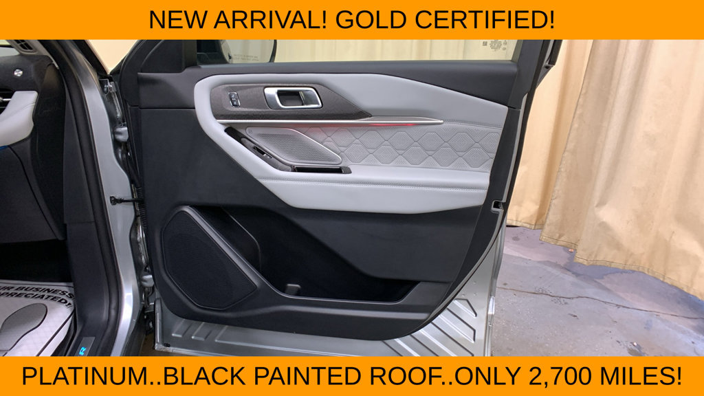 Used 2025 Ford Explorer Platinum w/ Ultimate Package AWD/4WD image 10