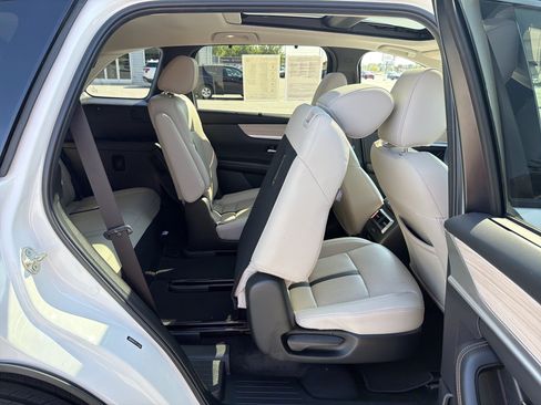 Certified 2024 MAZDA CX-90 Plug-In Hybrid w/ Premium Pkg AWD/4WD image 81