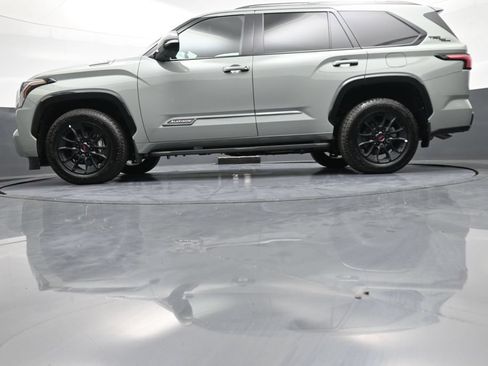 Used 2026 Toyota Sequoia Platinum w/ TRD Off-Road Package AWD/4WD image 36