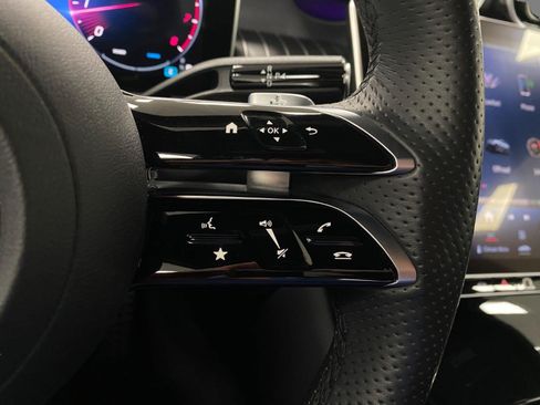 Certified 2024 Mercedes-Benz GLC 300 4MATIC image 17