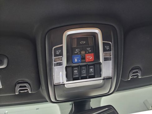 Used 2023 RAM 3500 Laramie w/ Night Edition image 62