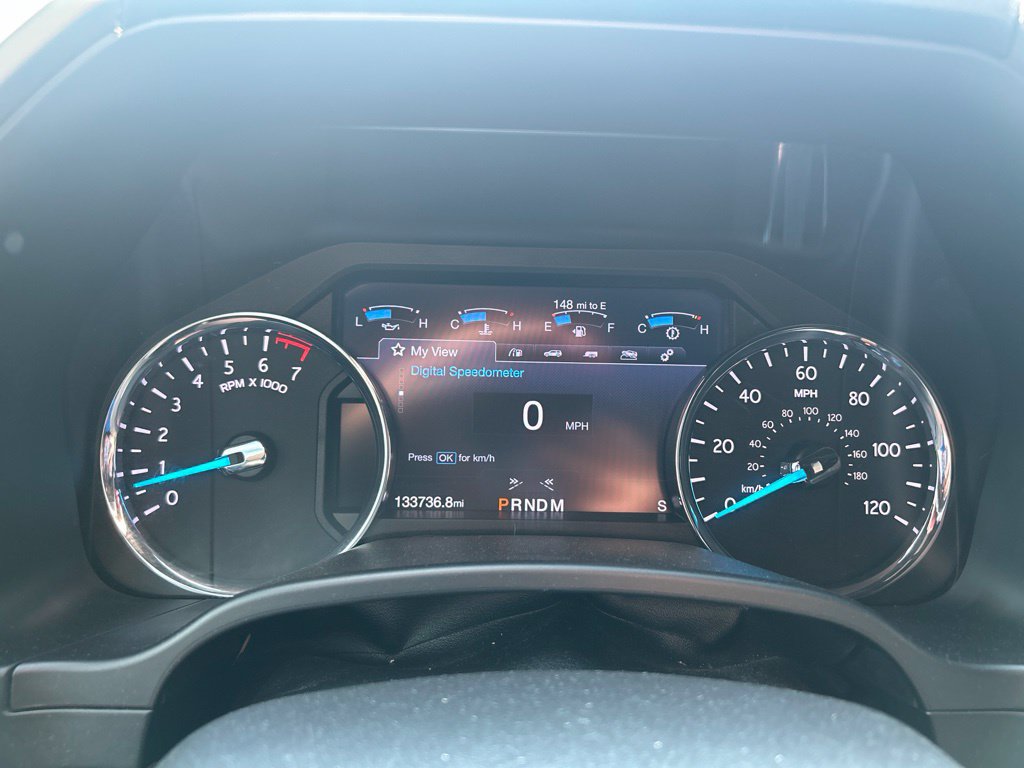 Used 2019 Ford Expedition XLT w/ Equipment Group 202A AWD/4WD image 22