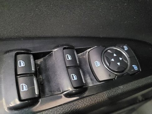 Used 2013 Ford Fusion SE image 27