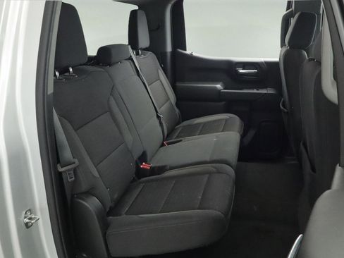 Used 2022 Chevrolet Silverado 1500 Custom image 10