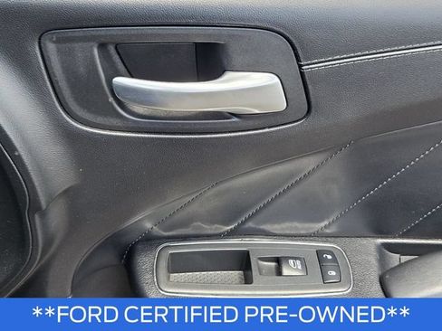 Used 2019 Dodge Charger Scat Pack w/ Daytona Edition Group RWD image 12