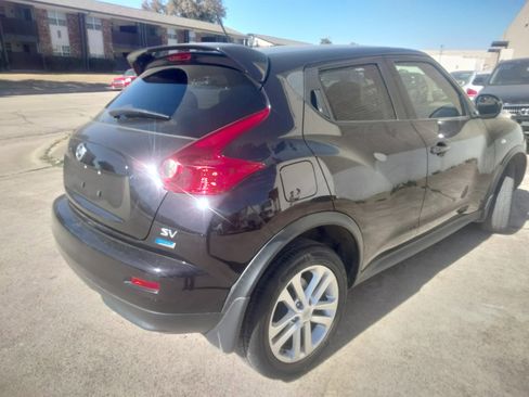 Used 2014 Nissan Juke SV w/ Navigation Package image 3