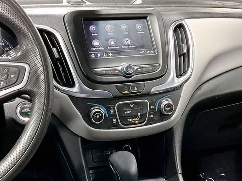 Used 2022 Chevrolet Equinox LT image 10