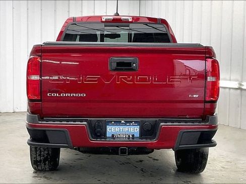 Used 2021 Chevrolet Colorado LT w/ LT Convenience Package image 4