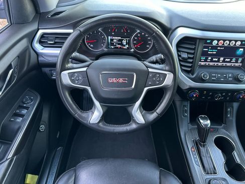 Used 2019 GMC Acadia SLT AWD/4WD image 15