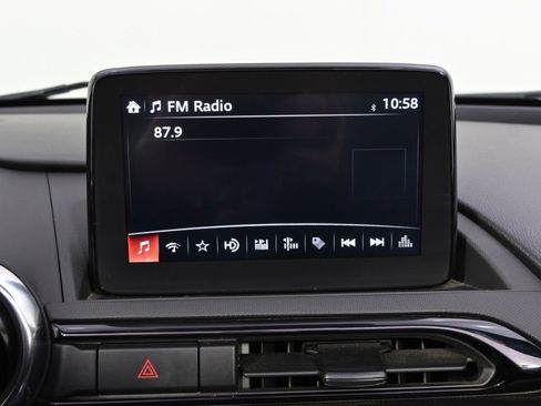 Used 2021 MAZDA MX-5 Miata RF Grand Touring image 28