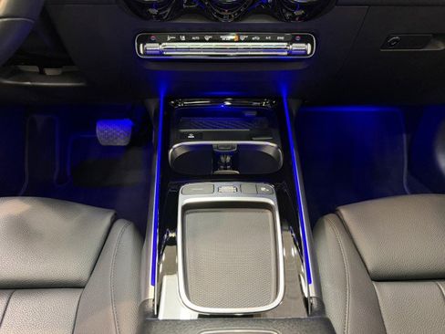Certified 2025 Mercedes-Benz GLB 250 image 16