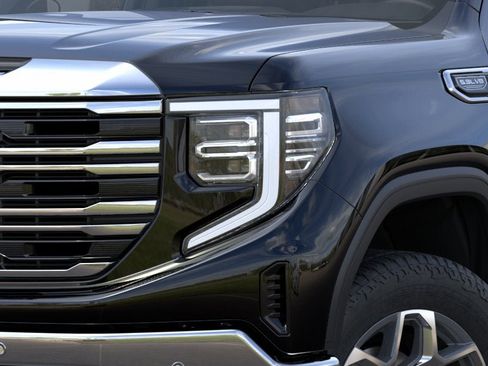 New 2026 GMC Sierra 1500 SLT w/ SLT Premium Plus Package AWD/4WD image 10