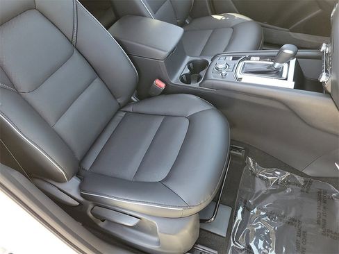New 2025 MAZDA CX-5 AWD 2.5 S w/ Select Package image 15