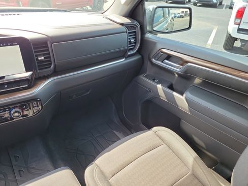 Used 2023 Chevrolet Silverado 1500 LT w/ Protection Package RWD image 16