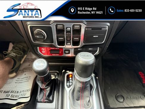 Used 2019 Jeep Wrangler Unlimited Rubicon AWD/4WD image 12