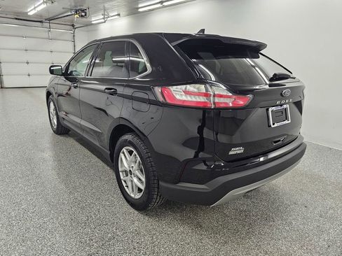 Used 2024 Ford Edge SEL w/ Convenience Package AWD/4WD image 6