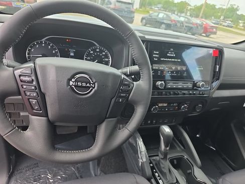 New 2026 Nissan Frontier SV w/ SV Convenience Package RWD image 15