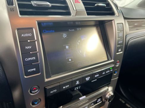 Used 2019 Lexus GX 460 Premium AWD/4WD image 17