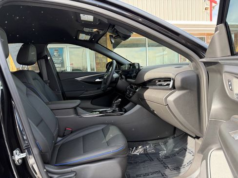 Used 2026 Buick Envista Sport Touring w/ Convenience I Package image 22