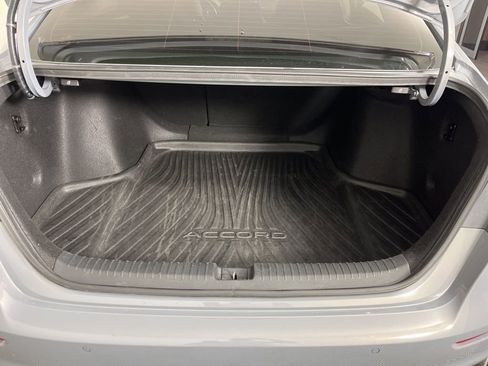 Used 2024 Honda Accord EX-L image 10