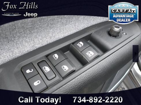 New 2023 Jeep Compass Latitude w/ Convenience Group image 6