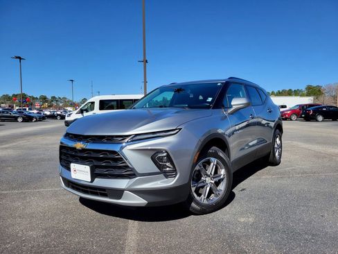 Used 2024 Chevrolet Blazer LT w/ Convenience Package image 1