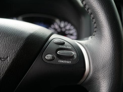 Used 2017 Nissan Pathfinder SL w/ Trailer Tow Package AWD/4WD image 29