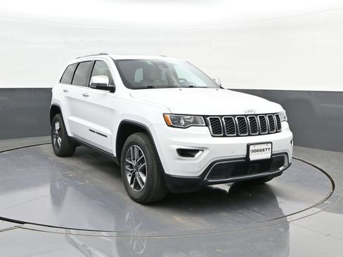 Used 2020 Jeep Grand Cherokee Limited w/ Trailer Tow Group IV image 22