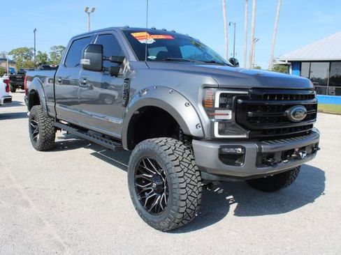 Used 2022 Ford F250 Lariat w/ Tremor Off-Road Package image 16