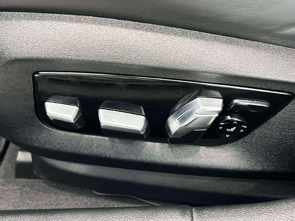 Used 2023 BMW M5 w/ Executive Package AWD/4WD image 18