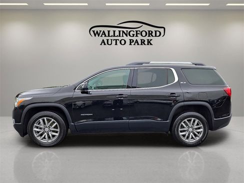 Used 2017 GMC Acadia SLE image 7