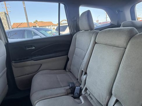Used 2019 Honda Pilot LX image 24