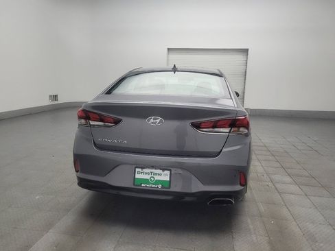 Used 2018 Hyundai Sonata SEL w/ Tech Package 04 FWD image 7