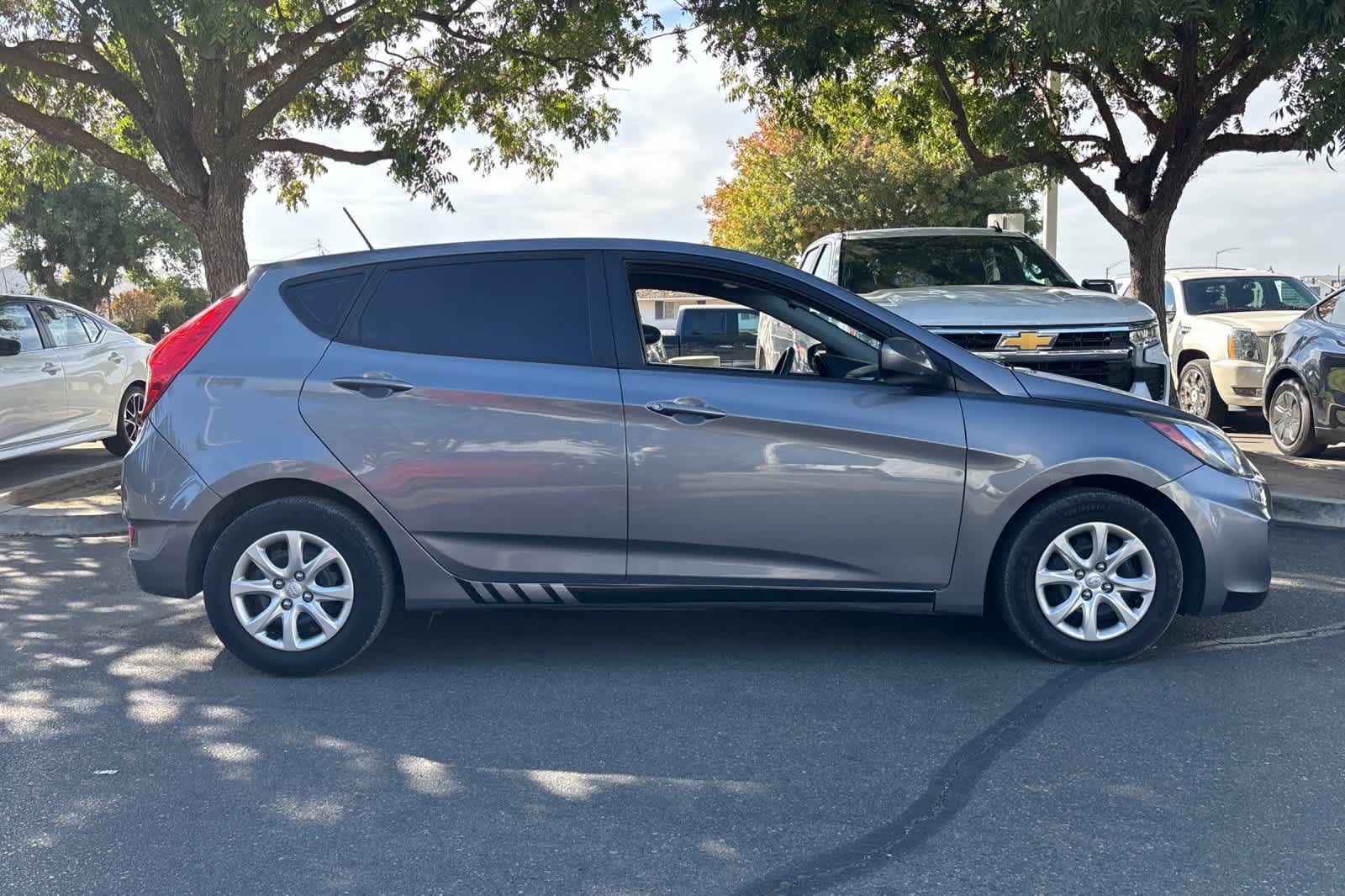 Used 2014 Hyundai Accent GS FWD image 8