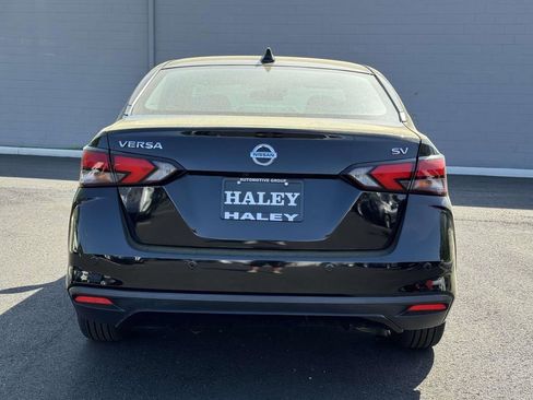 Used 2020 Nissan Versa SV FWD image 22