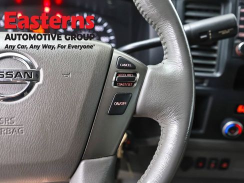 Used 2020 Nissan NV 3500 Passenger RWD image 15