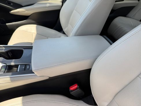 Used 2018 Honda Accord EX-L image 14