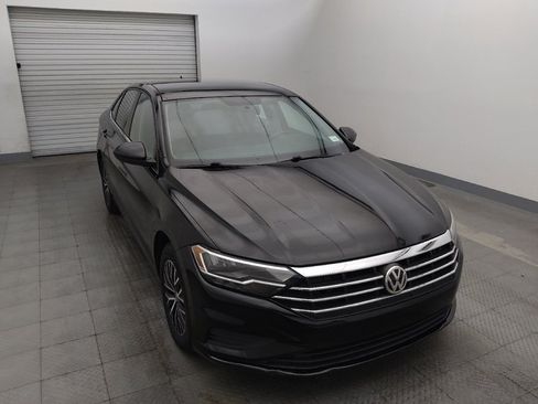 Used 2021 Volkswagen Jetta SE FWD image 14