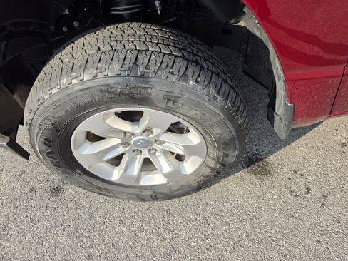 Used 2023 RAM 1500 Laramie AWD/4WD image 9