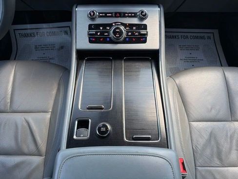 Used 2020 Lincoln Aviator Reserve w/ Elements Package Plus AWD/4WD image 26