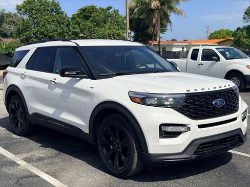 Used 2023 Ford Explorer ST-Line w/ Class IV Trailer Tow Package RWD image 11