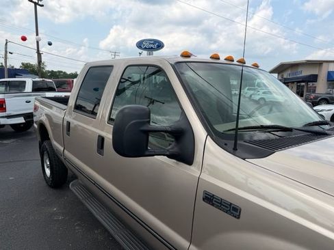 Used 1999 Ford F250 XLT AWD/4WD image 5