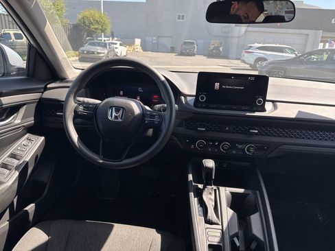 Used 2024 Honda Accord EX image 19