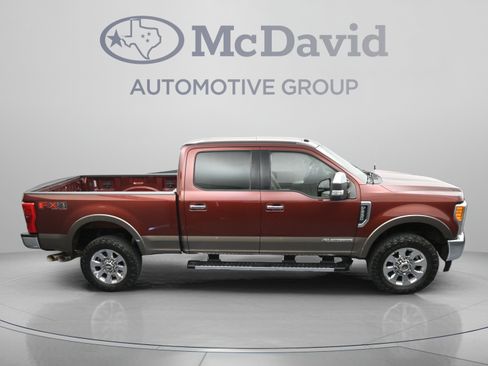 Used 2017 Ford F250 Lariat w/ Lariat Ultimate Package AWD/4WD image 39