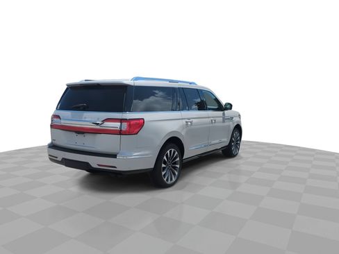 Used 2021 Lincoln Navigator L Reserve AWD/4WD image 8
