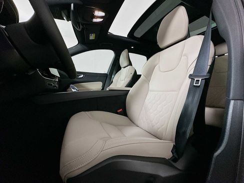 New 2026 Volvo XC60 B5 Core image 18