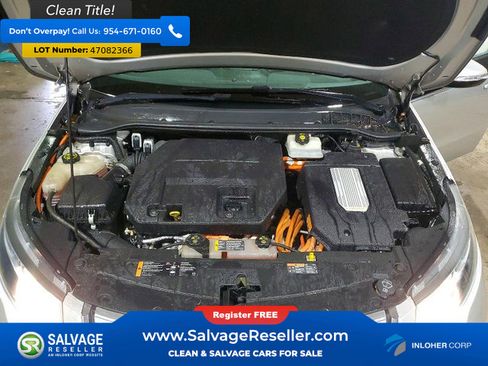 Used 2013 Chevrolet Volt Premium w/ Premium Trim Package FWD image 15